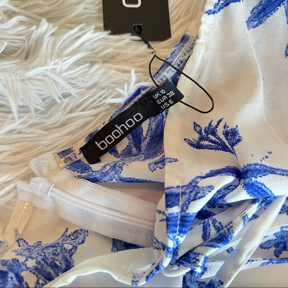 NWT Boohoo Petite Bardot White & Blue Tropical Floral Skater Mini Dress - Picture 10 of 11